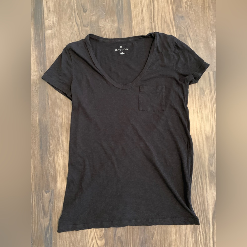 Caslon Sz. XS Black Short Sleeve U-neck Pocket Tee